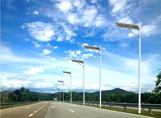 الصين ارتفاع التجويف الكل في واحد المتكاملة للطاقة الشمسية ضوء الشارع، وارتفاع درجة الحرارة المقاومة المتكاملة ضوء الشمسية المزود