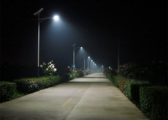 الصين عالية الأداء بالطاقة الشمسية الصمام أضواء الشوارع لوحة للطاقة الشمسية 160W / 24V 4200k المزود
